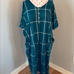 🌟Dwell&Slumber House Dress🌟